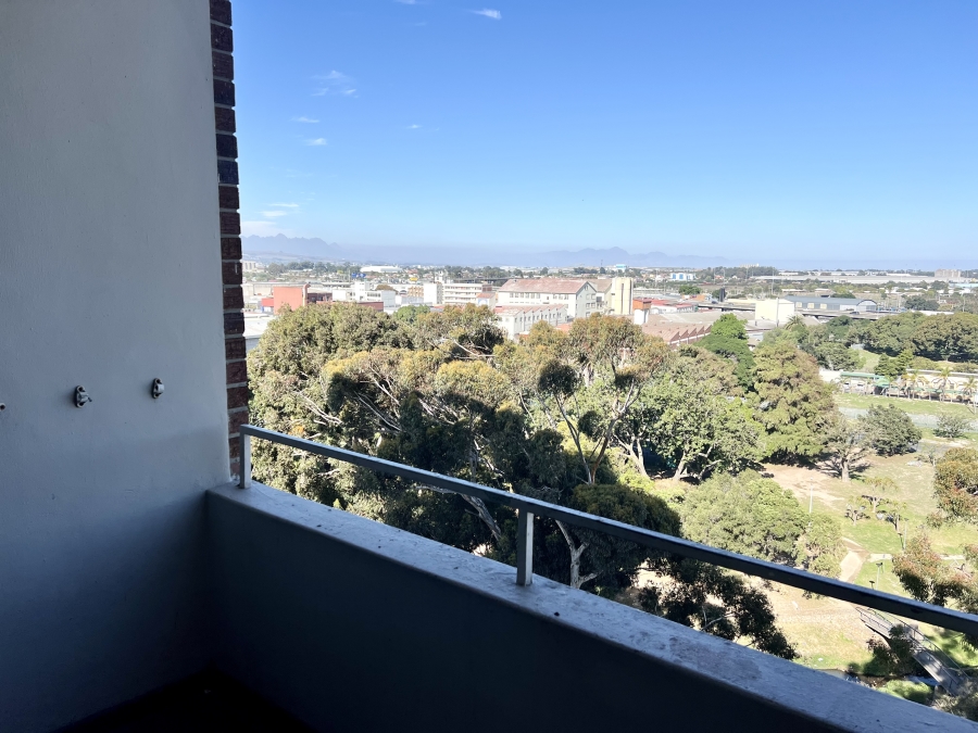 3 Bedroom Property for Sale in Bellville Central Western Cape